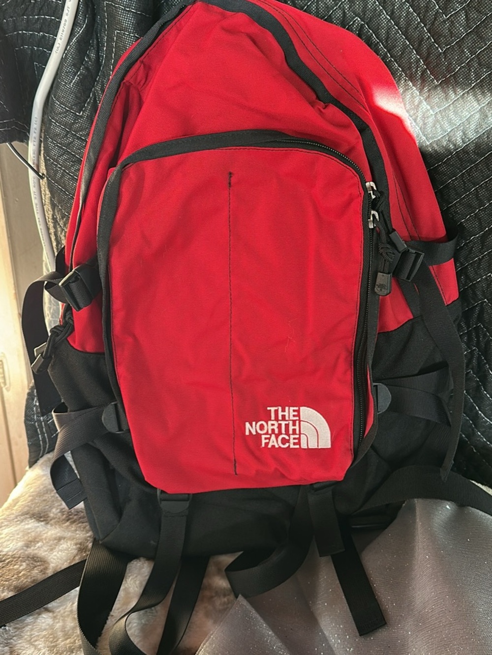 Vintage 90’s The North Face Red Backpack - like new - Durable Everyday Pack